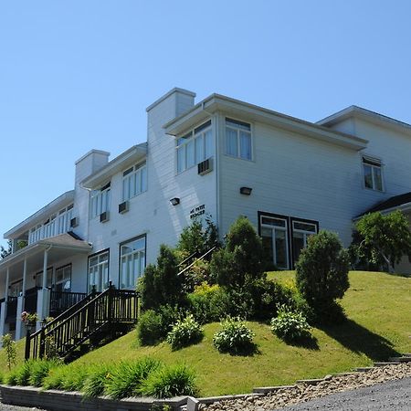 Hotel Au Petit Berger La Malbaie Kültér fotó