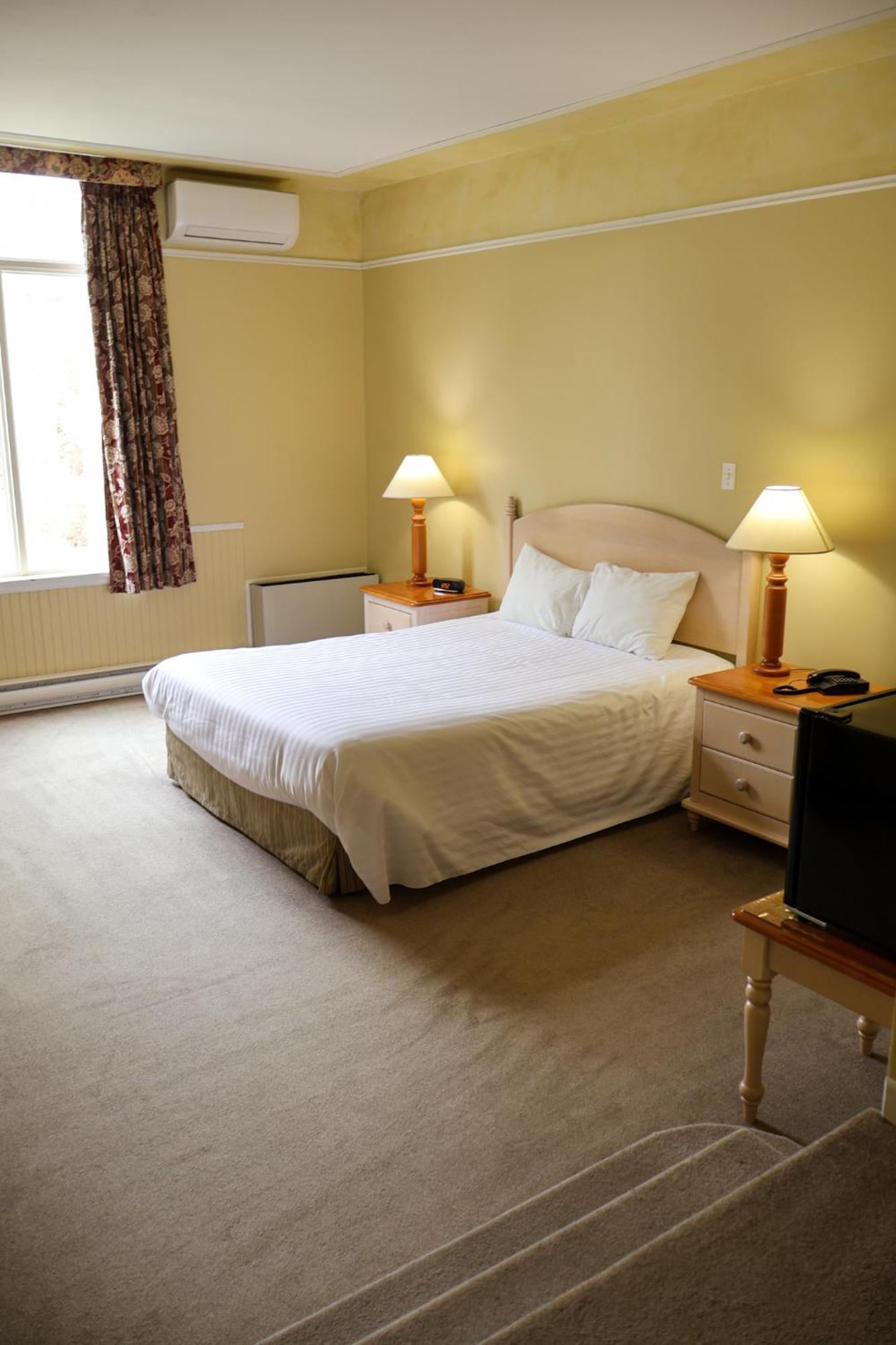 Hotel Au Petit Berger La Malbaie Kültér fotó