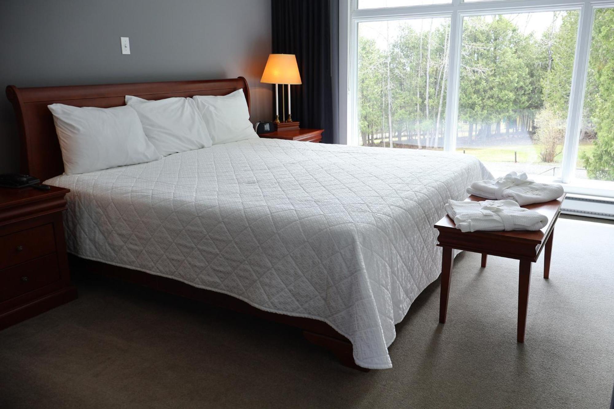 Hotel Au Petit Berger La Malbaie Kültér fotó