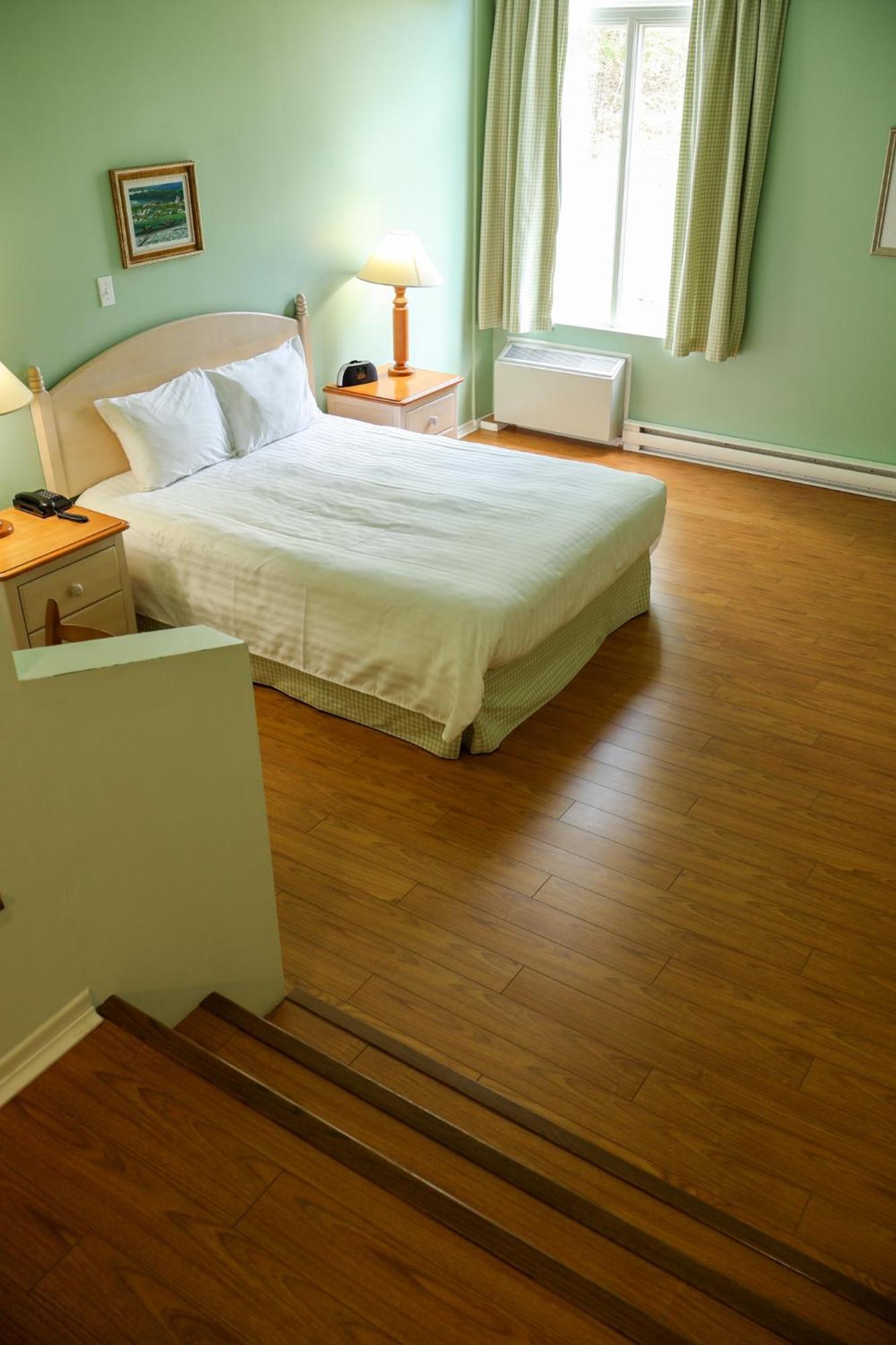 Hotel Au Petit Berger La Malbaie Kültér fotó